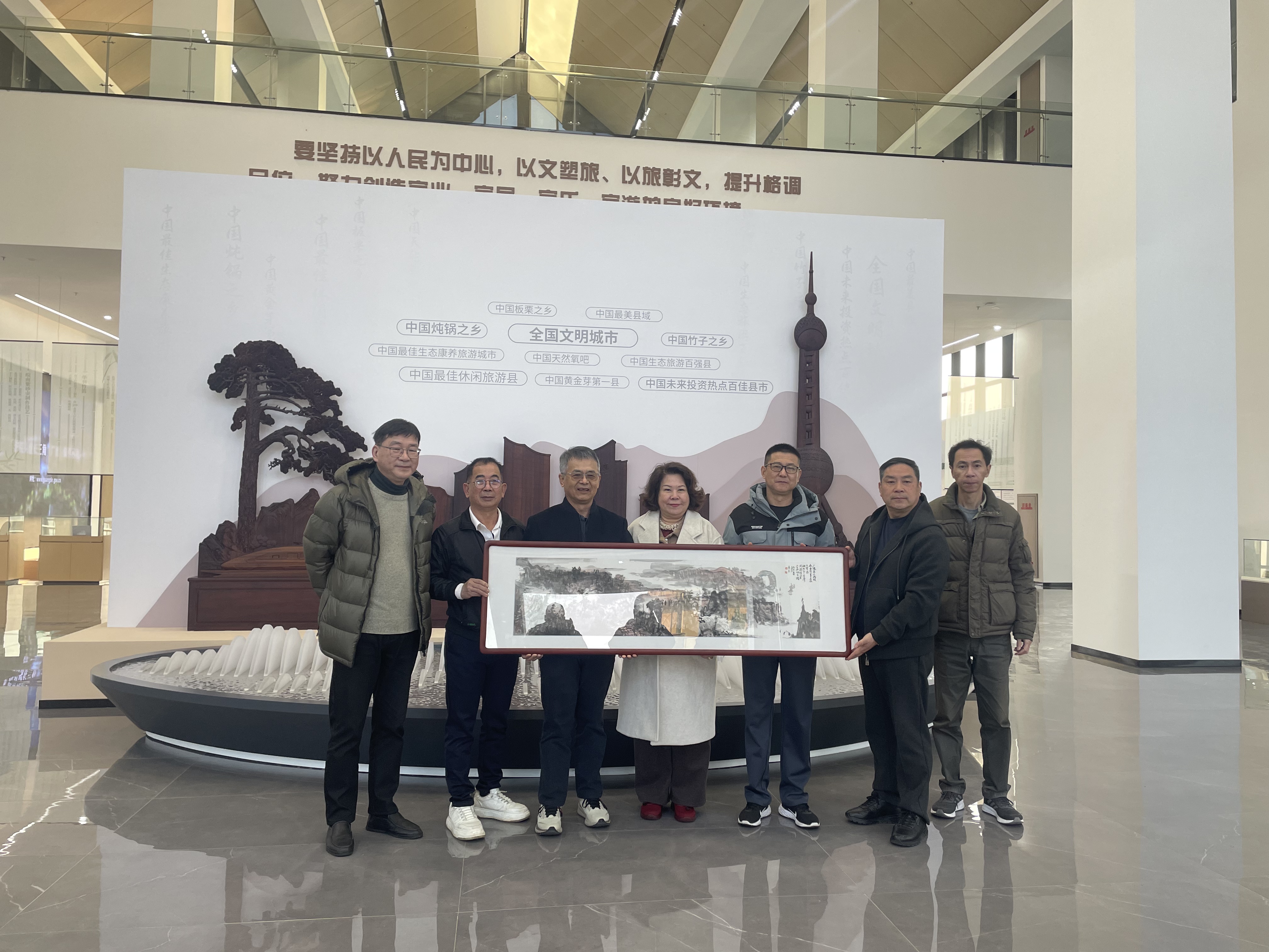 以画为媒 情暖湖广——许振焜会长率团赴广德考察交流